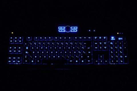 Clavier logitech G11 lumineux